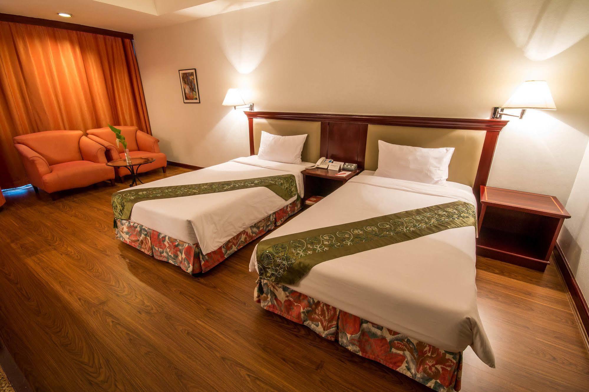 Tai Pan Hotel